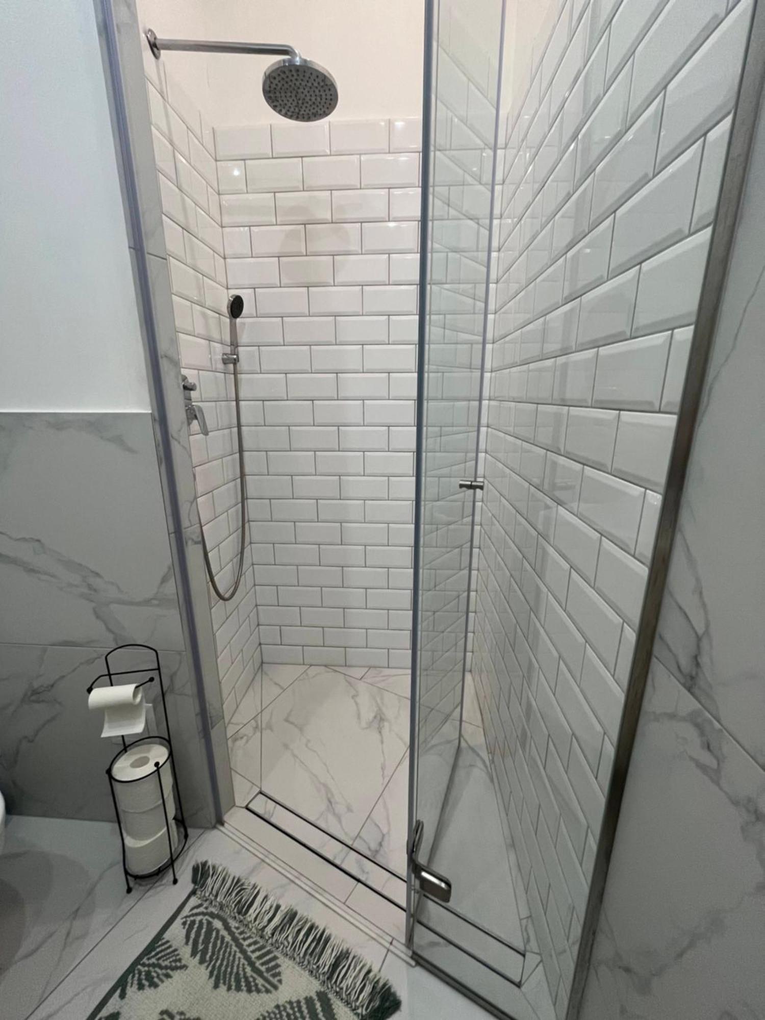 Larix Apartman Βουδαπέστη Εξωτερικό φωτογραφία